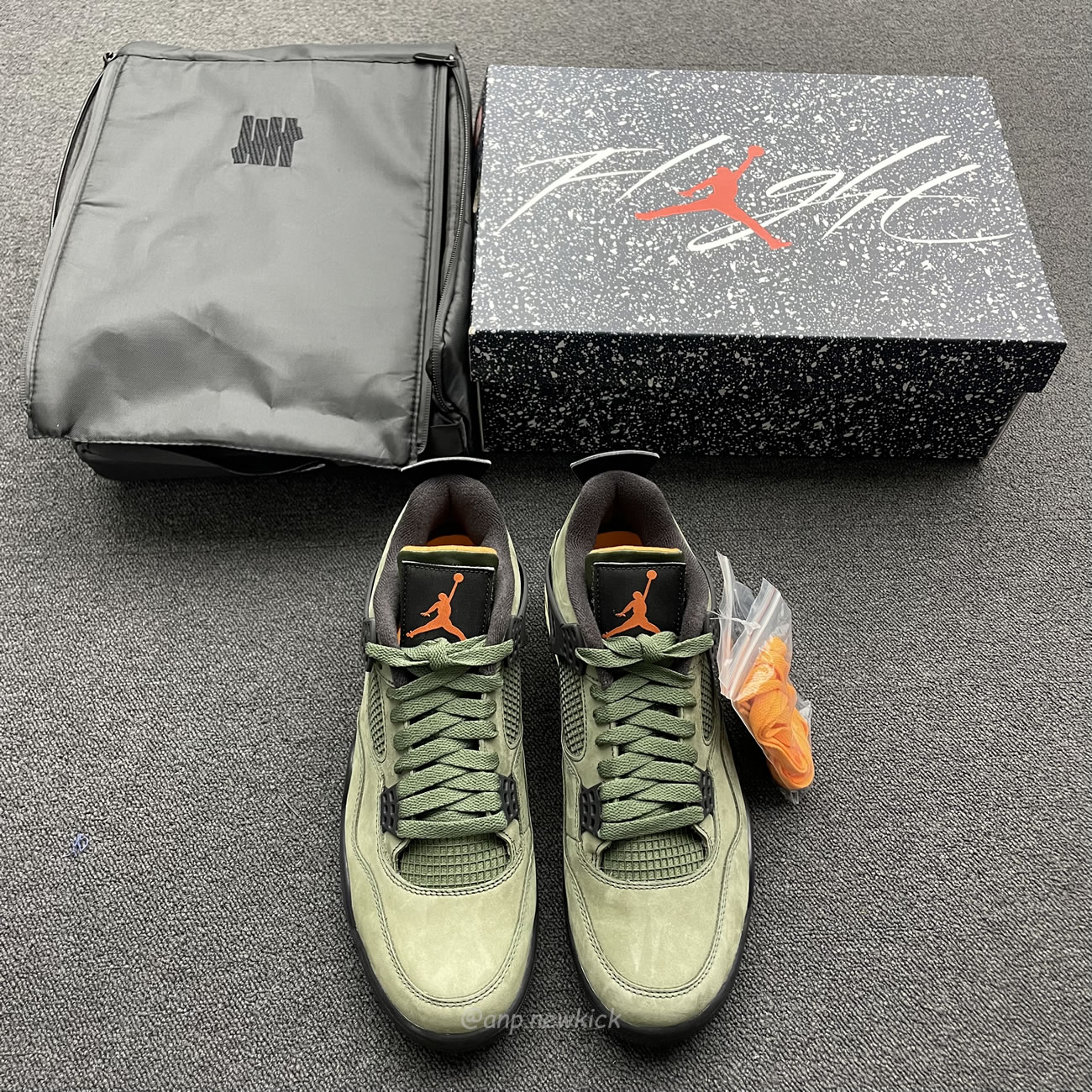 Air Jordan 4 Retro Undefeated Jbm351 M1 (4) - newkick.app